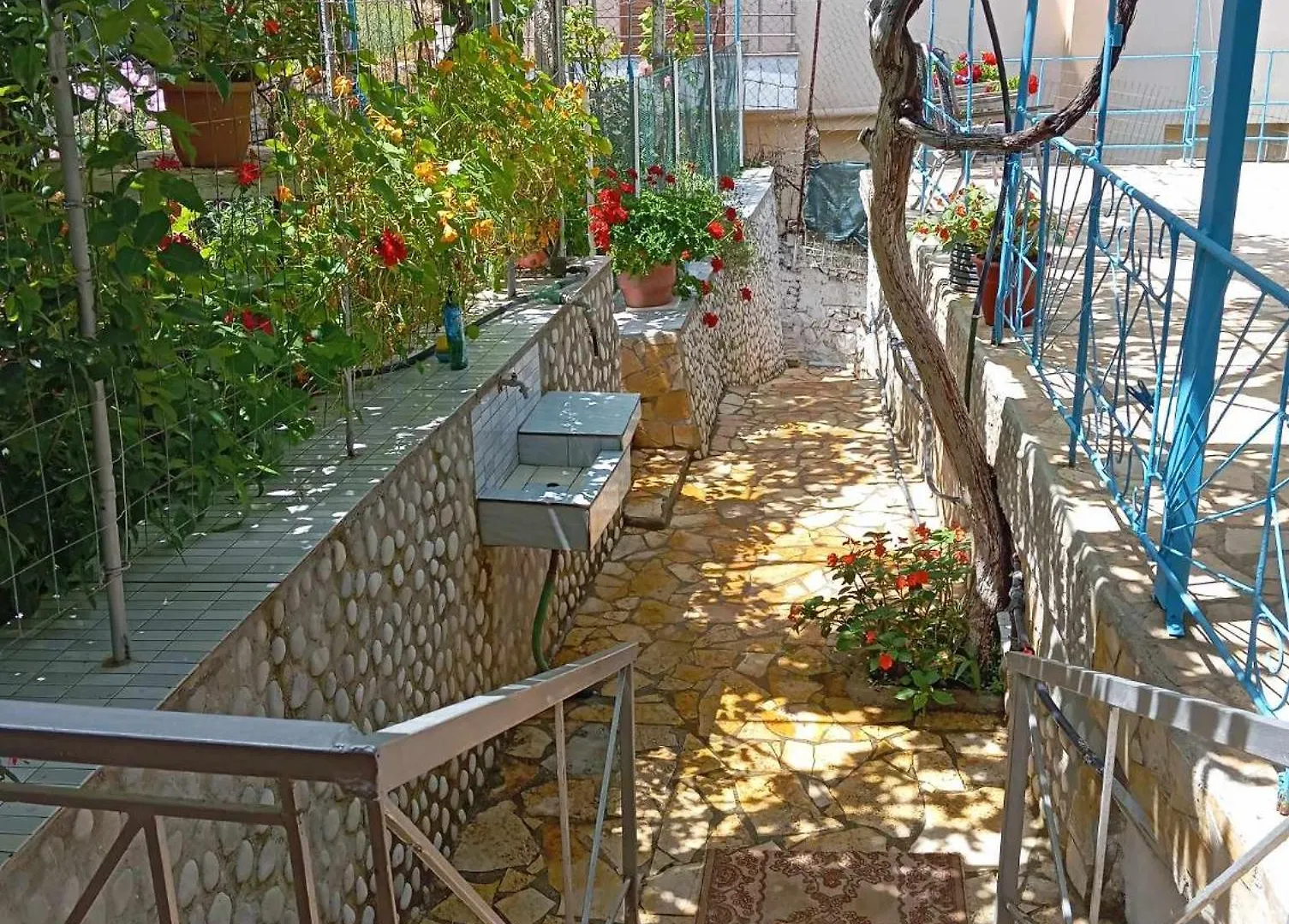 Konukevi Relaxation Place Himarë